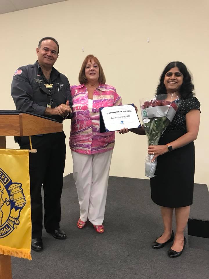 Toastmaster of the Year Award 2018 – recognition moment
